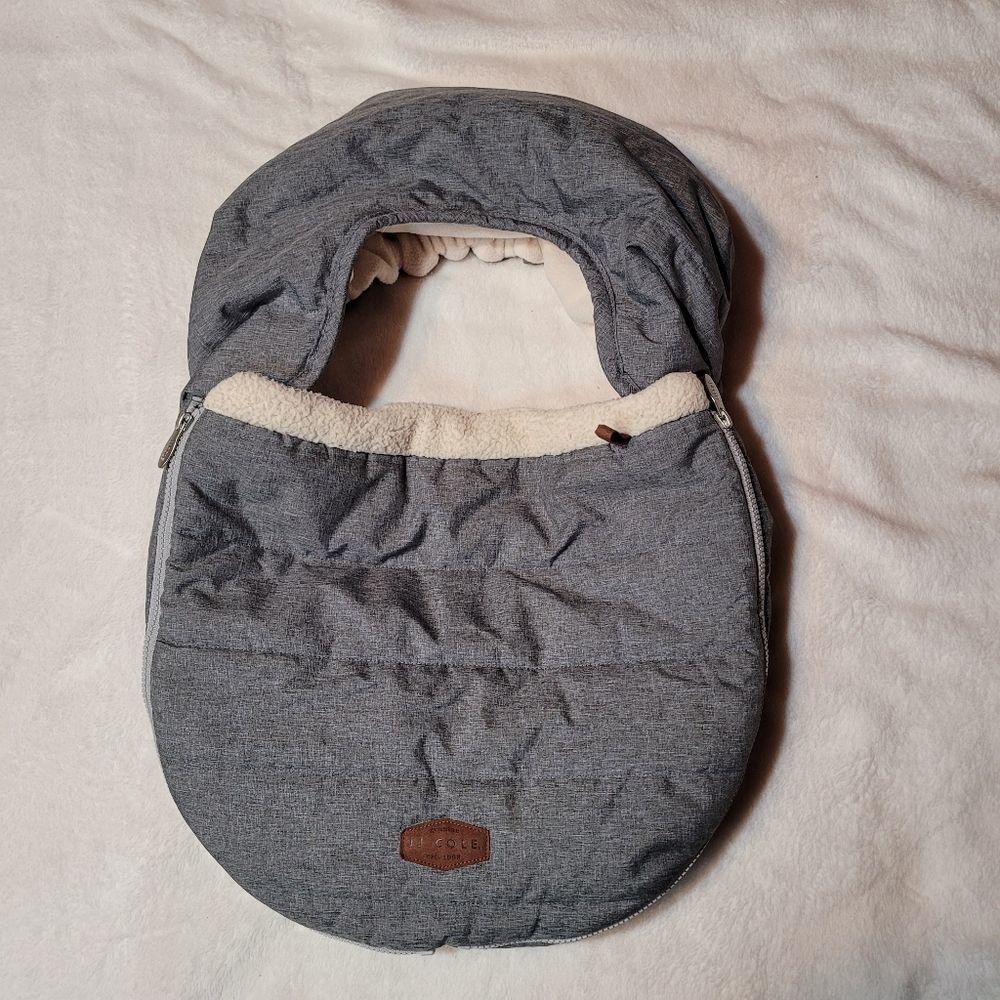 JJ Cole Carseat Cover Gray sherpa winter cold weather